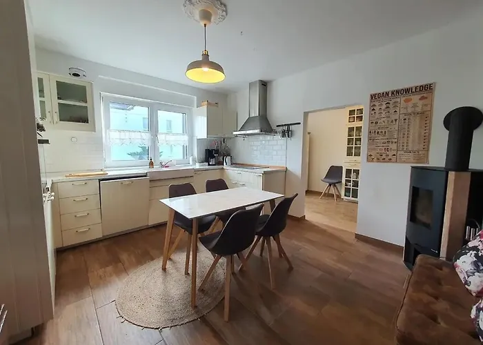Haus In Der Naehe Vom See